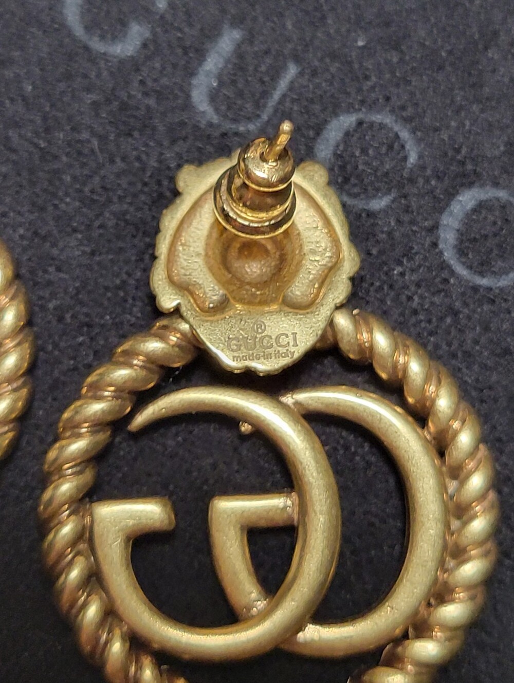 Gucci Gold-Tone Lion Head & Interlocking G Hoop Drop Earrings Vintage - Picture 8 of 9